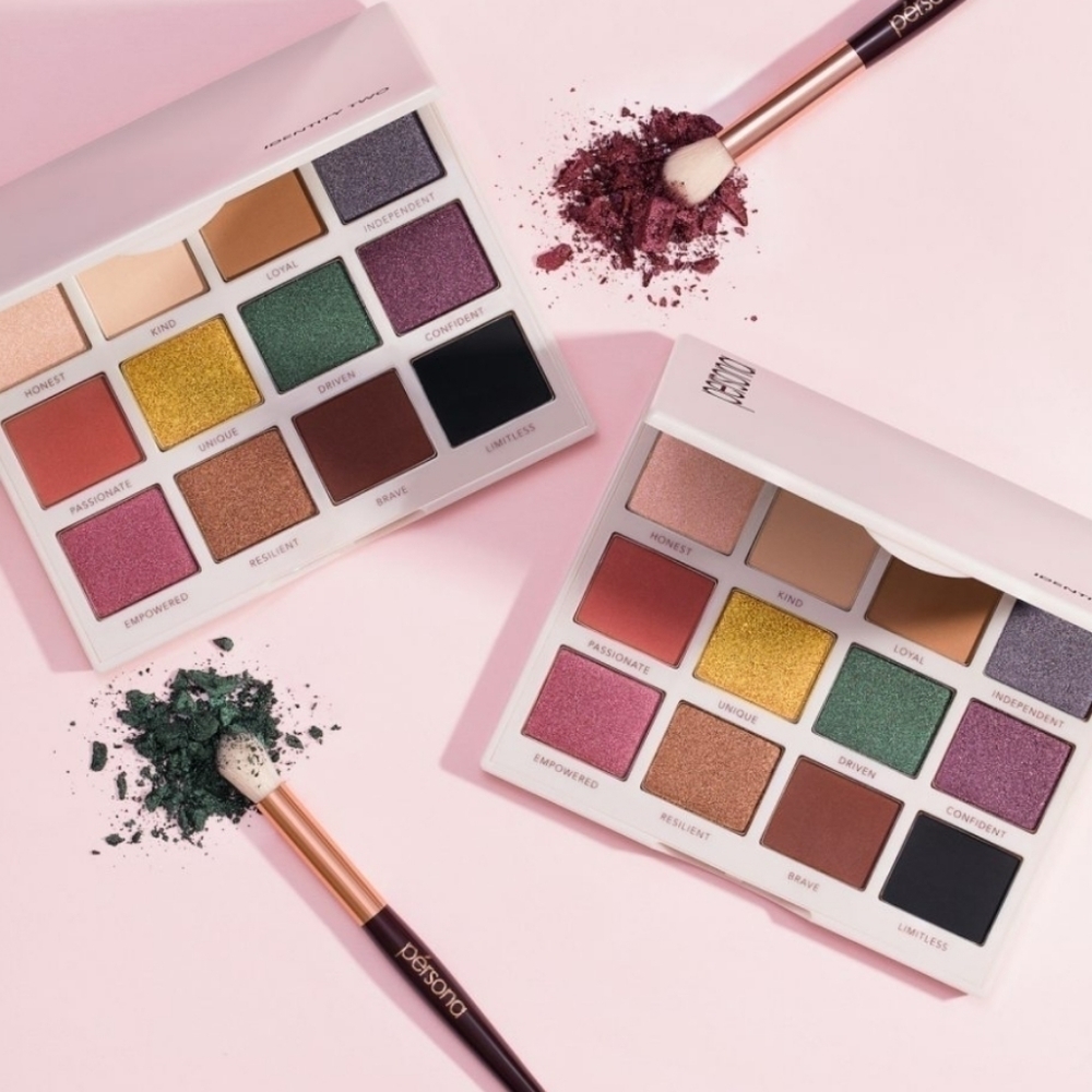 PERSONA COSMETICS IDENTITY TWO EYESHADOW PALETTE.
